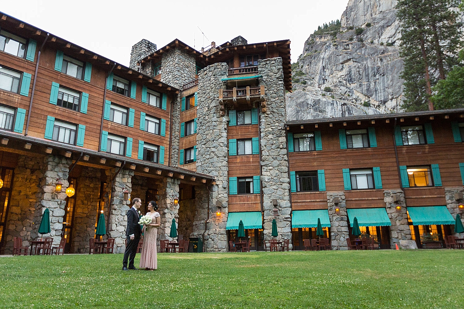 Yosemite Wedding Photographer Majestic Yosemite Hotel first look
