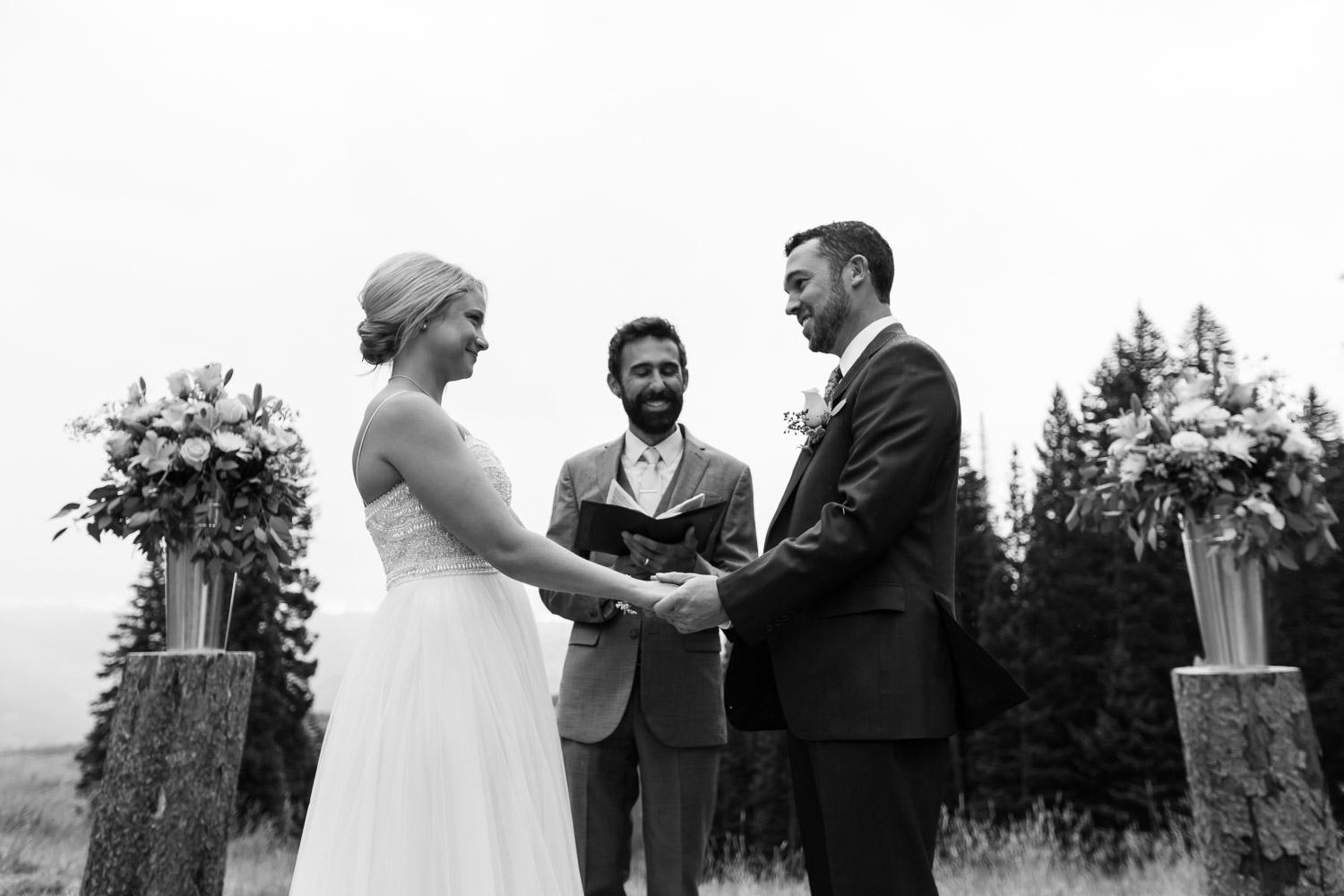 Beaver Creek Wedding Deck Ceremony