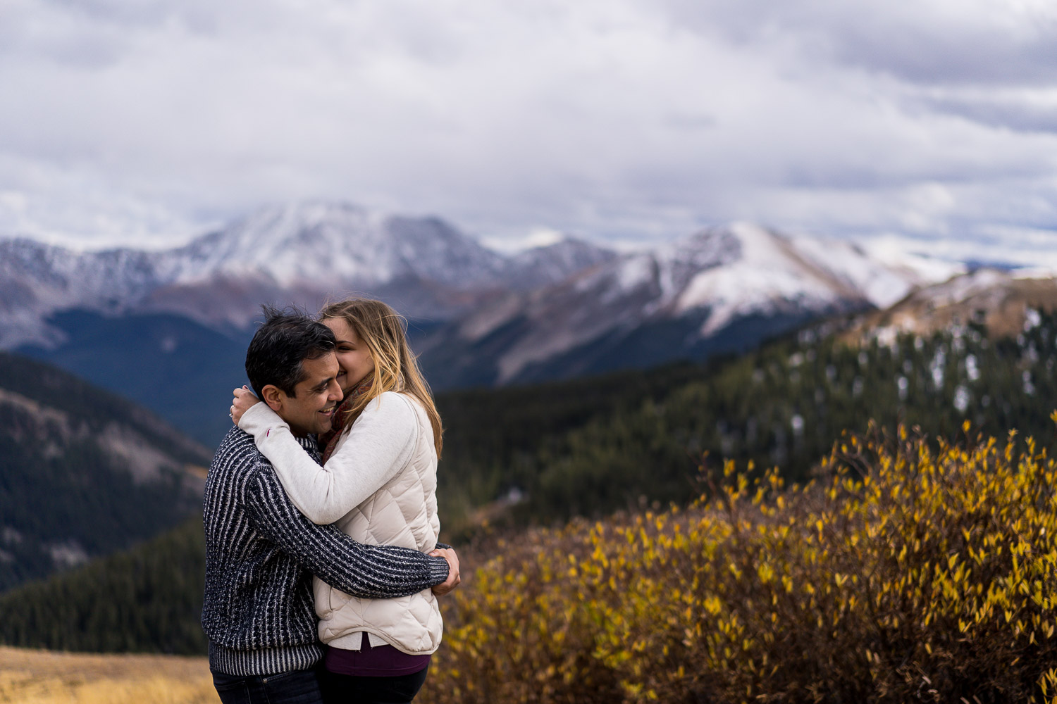 Maroon Bells Engagement Photos with mountain views