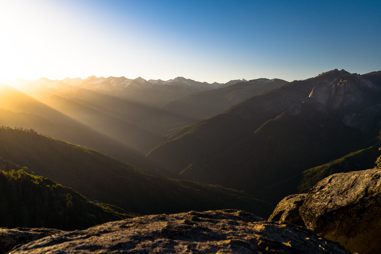 sequoia national park and kings canyon photography moro rock sunrise