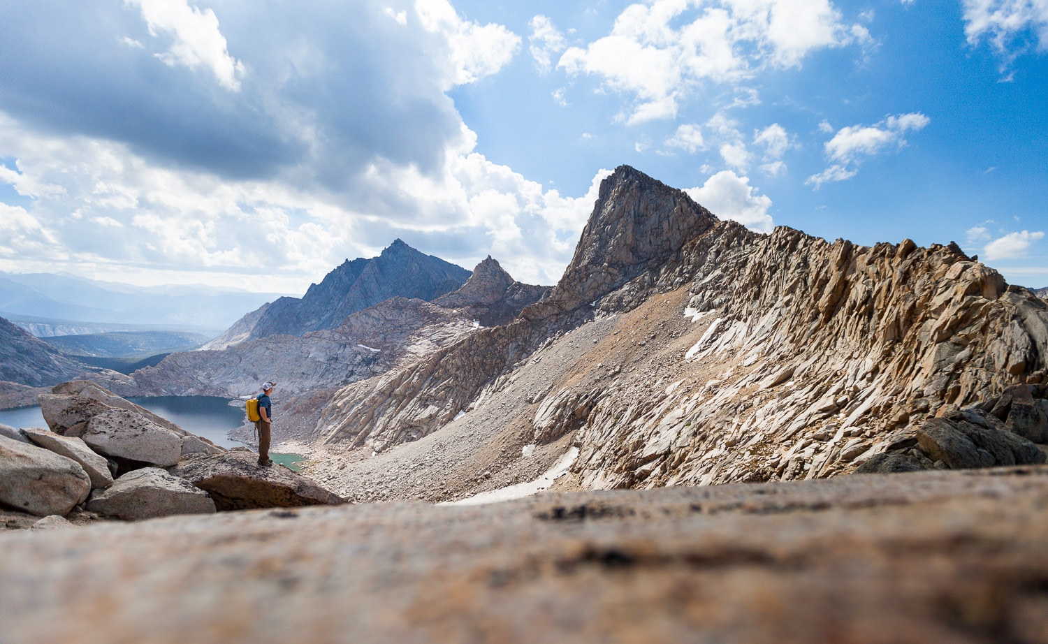 sequoia national park and kings canyon photography hiker overlooking sawtooth mountain view