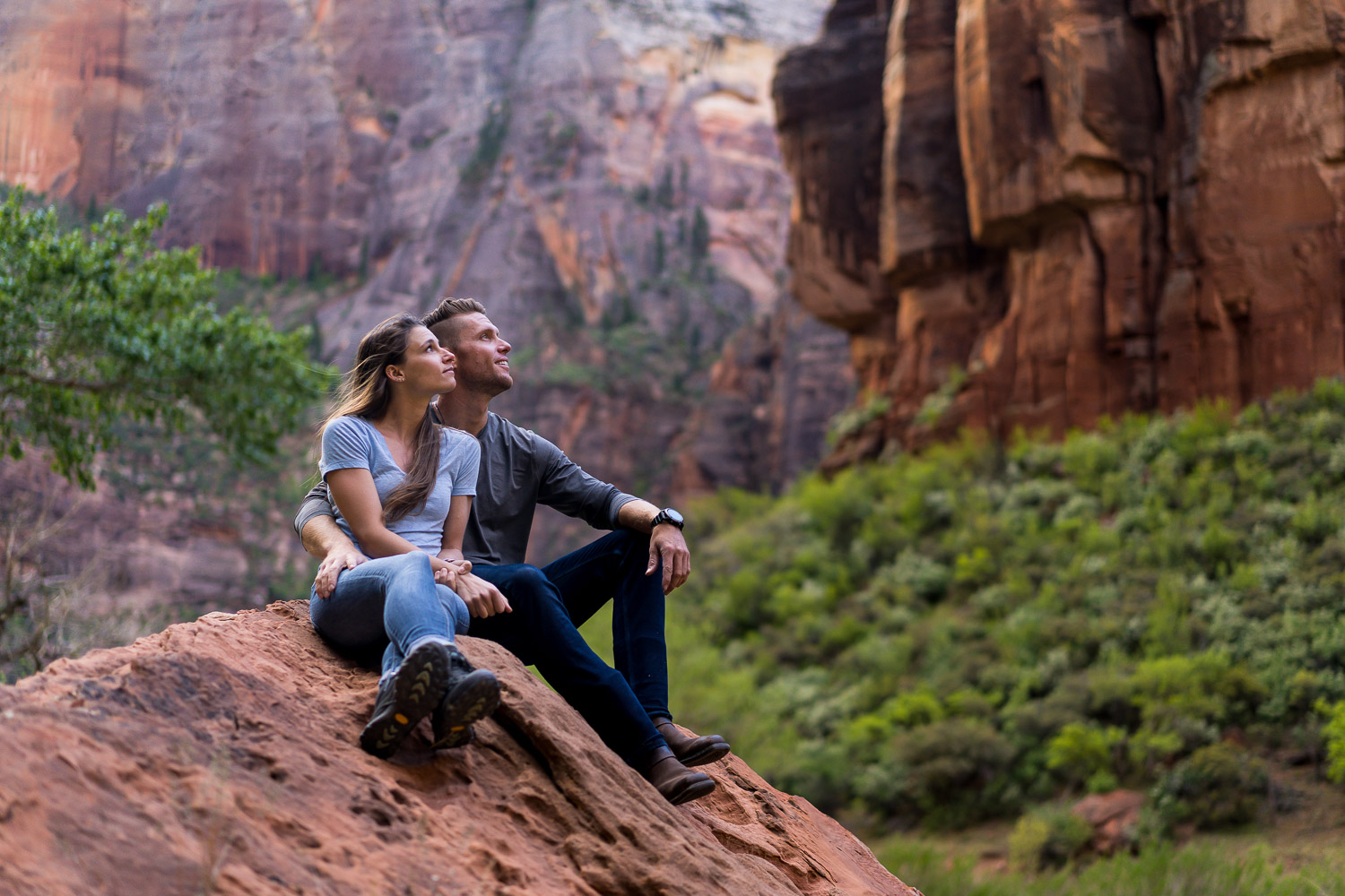 Zion National Park Engagement Photos in zion canyon