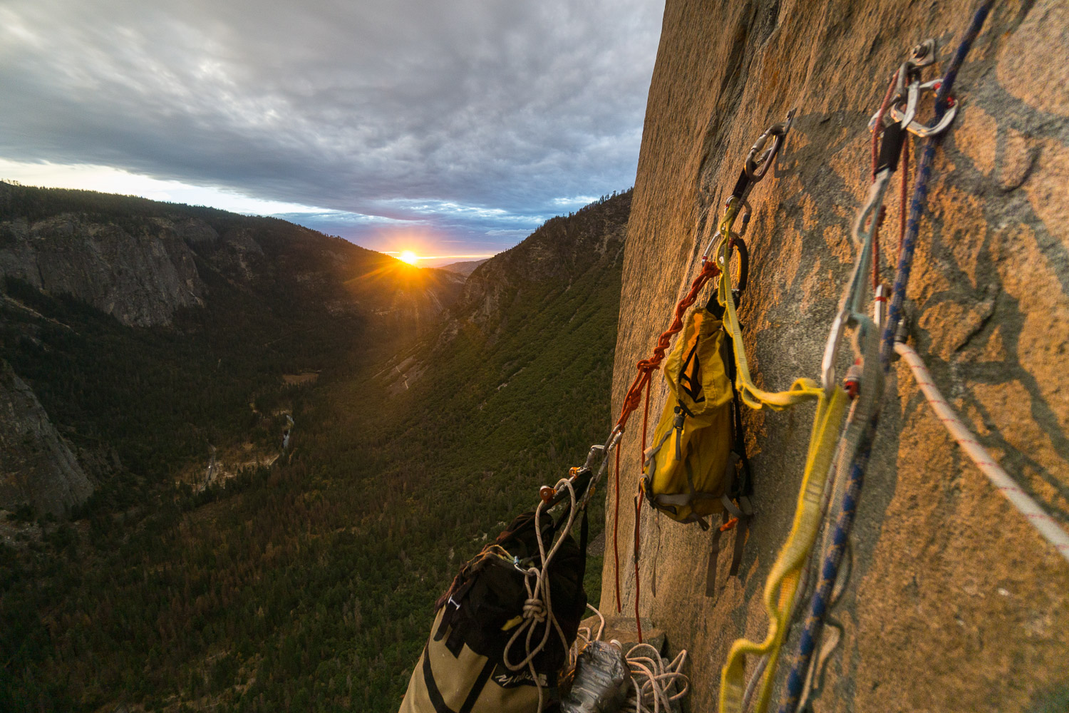 photos of rock climbing yosemite national park california