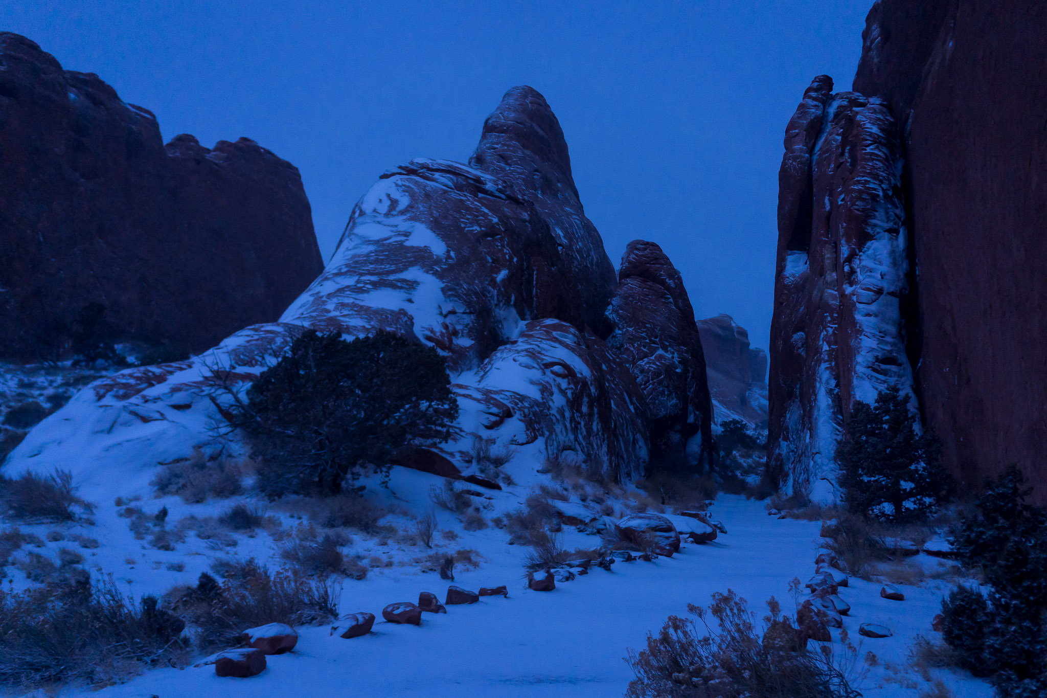 arches national park in winter