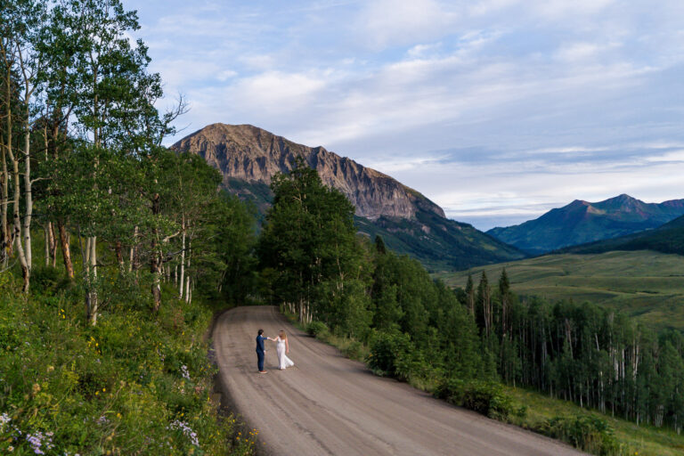 Elope in Colorado: How to Have an Adventurous and Memorable Wedding Experience